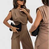 Sofia Conjunto Asimétrico con Hombros Drapeados