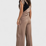 Sofia Conjunto Asimétrico con Hombros Drapeados