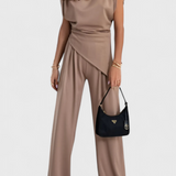 Sofia Conjunto Asimétrico con Hombros Drapeados