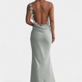 Mercedes Vestido de Novia con Detalle de Flores y Cuello Drapeado