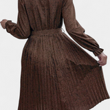 Evabeth Vestido Midi Plisado de Leopardo