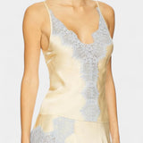 Mirren Conjunto de Satén con Camiseta y Falda Midi