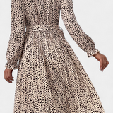 Evabeth Vestido Midi Plisado de Leopardo