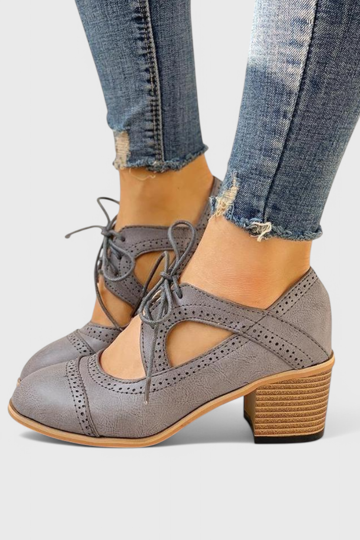 Coral Zapatos de Inspiración Vintage con Encanto Atemporal