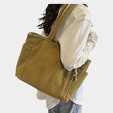 Tilda – Bolsa tote acanalada con detalle de cordón